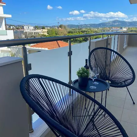 Simplycity 1 Kremastí