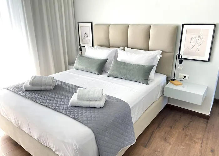 Simplycity 1 * Kremastí